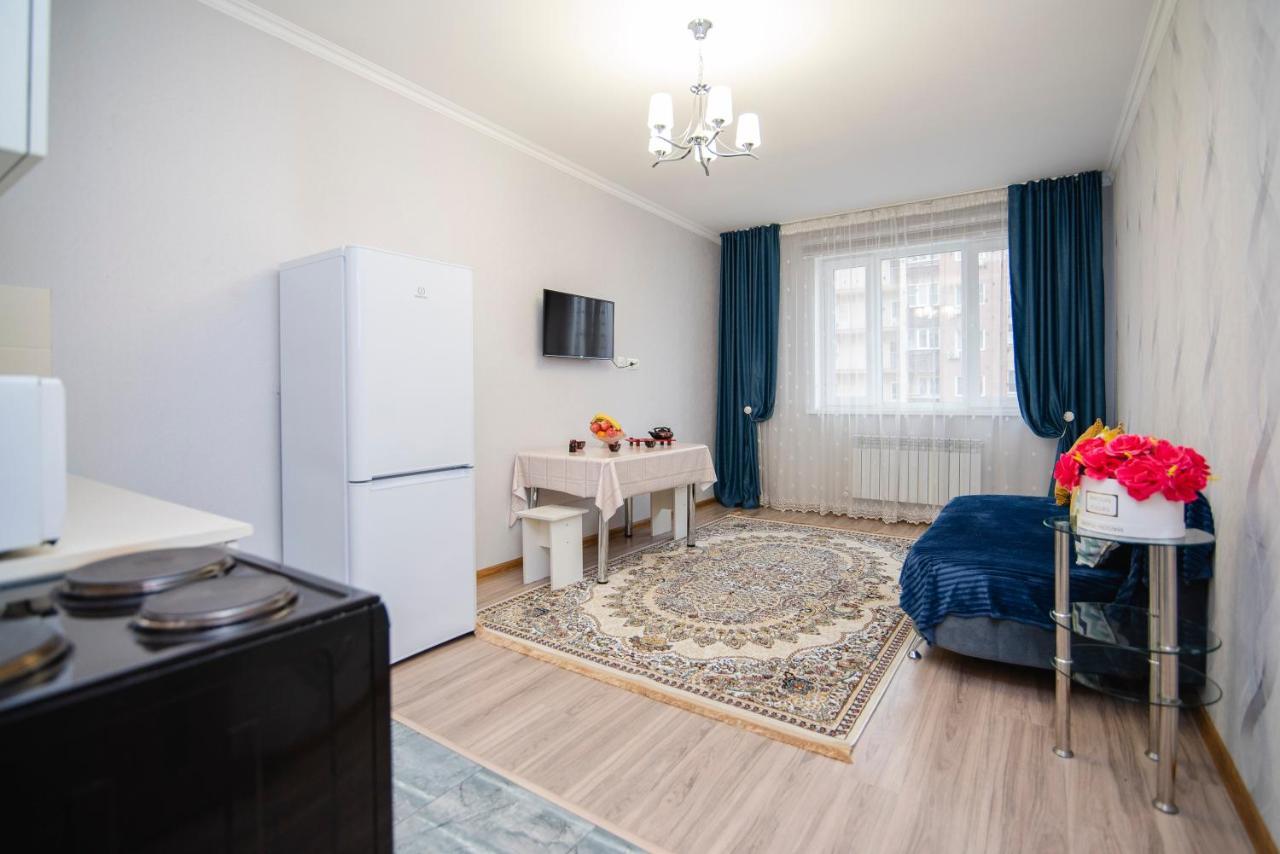 Apartment Zodiak Алматы Экстерьер фото